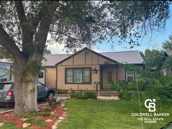 1114 N 5th St, Garden City, KS 67846