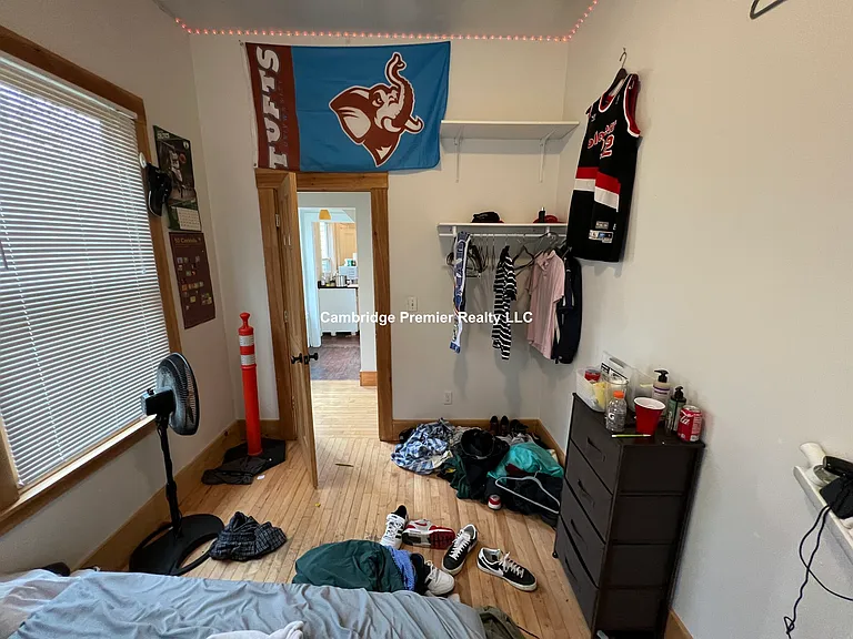76 Curtis St #1 — Photo 7