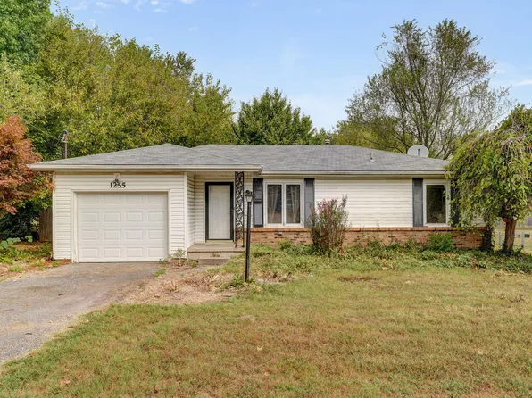1255 E Smith Street, Springfield, MO 65803