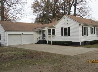 4454 Cleveland Ave, Stevensville, MI 49127