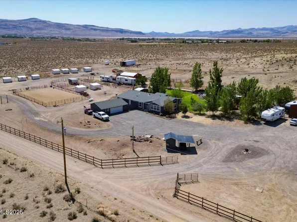 10815 Iroquois Trl, Stagecoach, NV 89429
