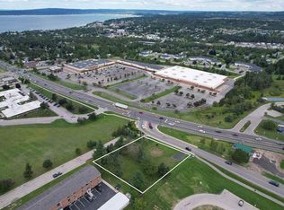 1750 Spring St, Petoskey, MI 49770