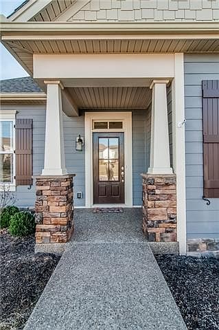 2nd image of 517 Phillips Dr