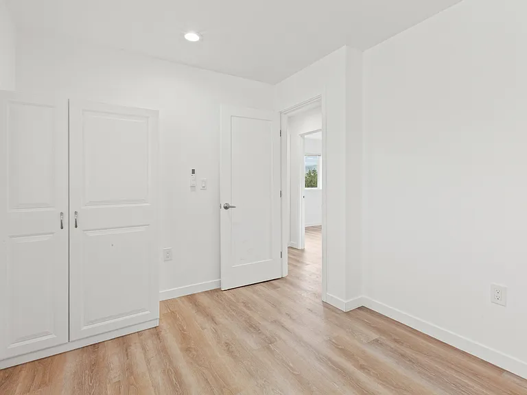 446 Luneta Dr #A — Photo 14