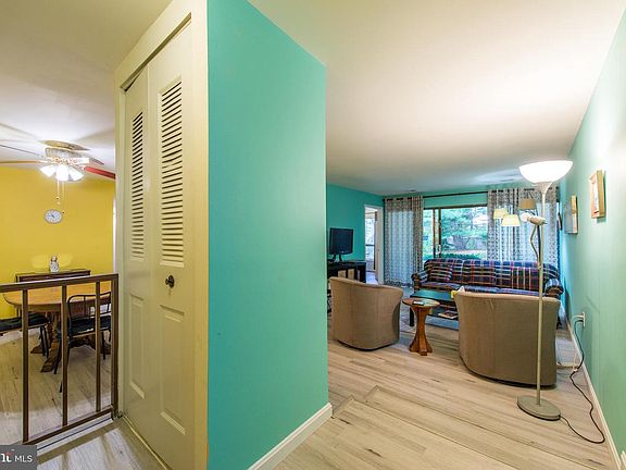 4th image of 419 Christopher Ave #130