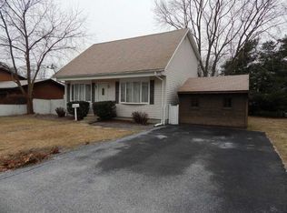 99 Midvale Ave, Cranston, RI 02920