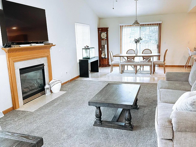 4620 Fox Grove Rd — Photo 8