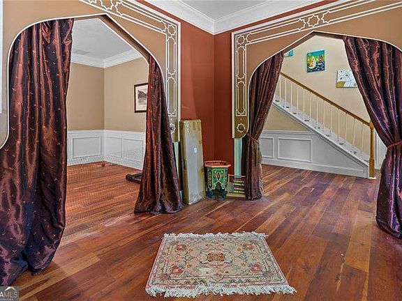 5th image of 4000 Weatherford Cir