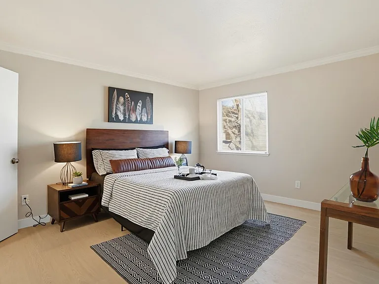 540 Groth Pl — Photo 14