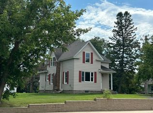 1218 Pleasant Ave, Waubun, MN 56589