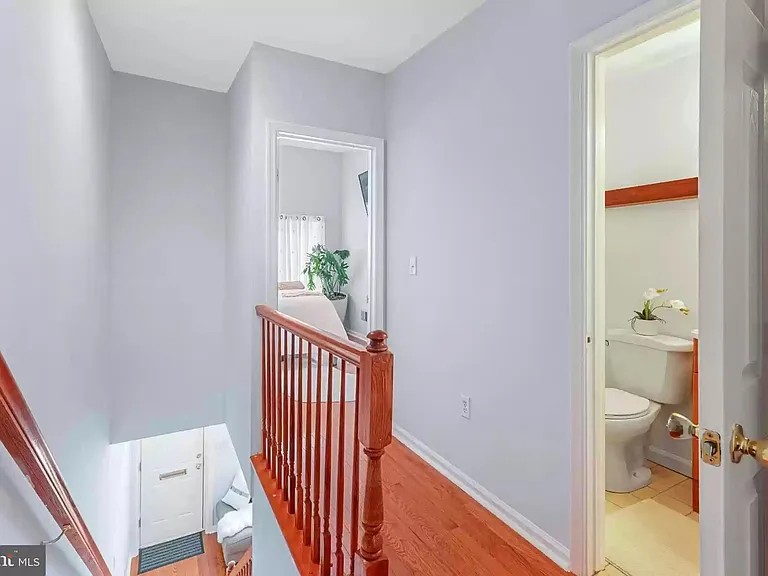 654 Melvin Dr — Photo 15