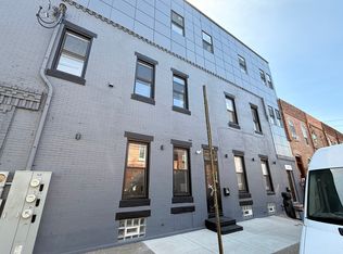 2411 S 13th St #2, Philadelphia, PA 19148