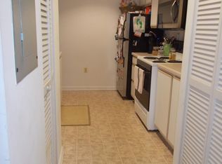 2702 Lighthouse Pt E #7, Baltimore, MD 21224