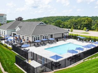 4 Peters Farm Way #311, Westborough, MA 01581
