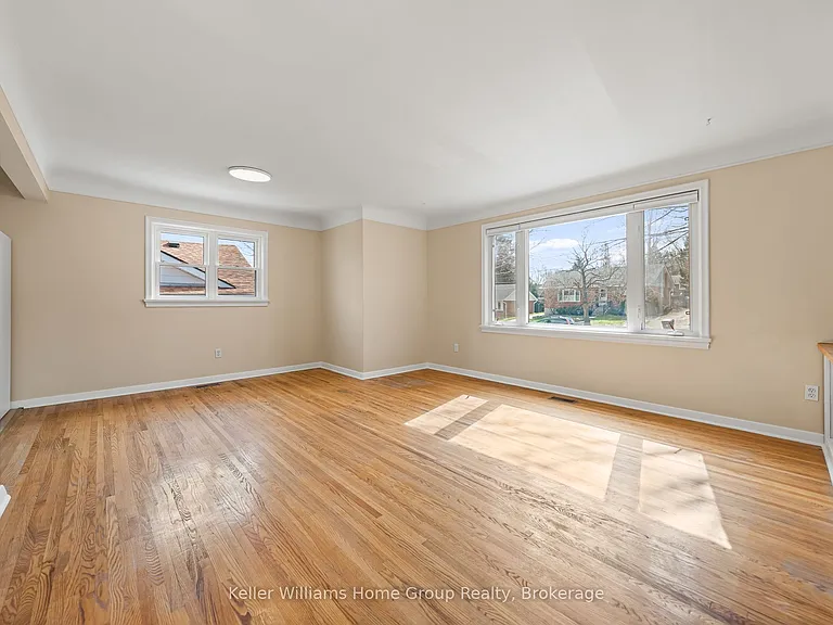 20 Cadillac Dr — Photo 9