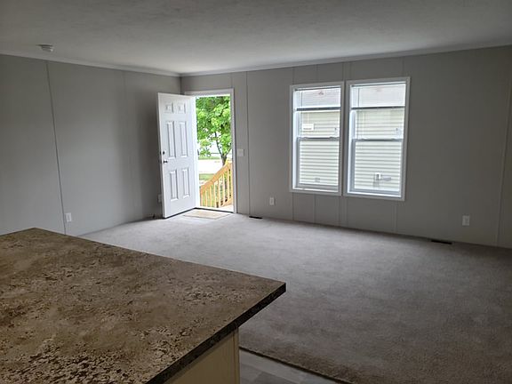 2nd image of 38000 Le Chateau Blvd #418