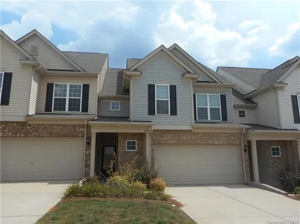 6538 Portland Rose Ln, Charlotte, NC 28210