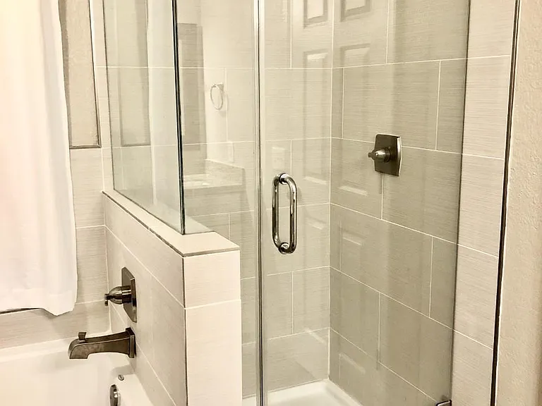6315 Canyon Rock Way — Photo 32