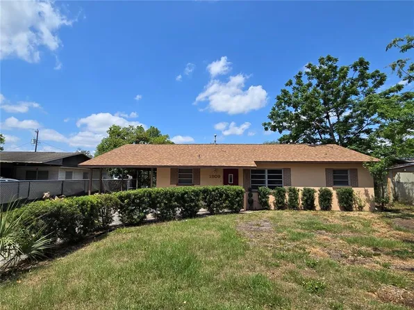 1809 OPTIMIST DRIVE, LAKELAND, FL 33801