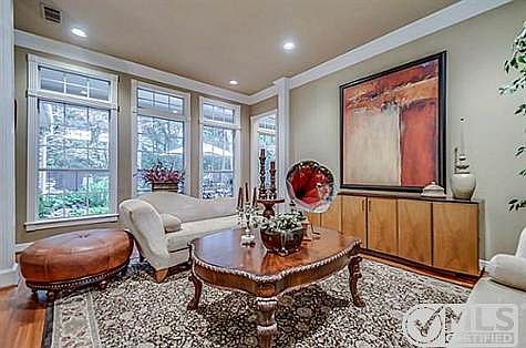 3rd image of 2507 Heather Glenn Ct