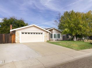 1225 Val Dr, Marysville, CA