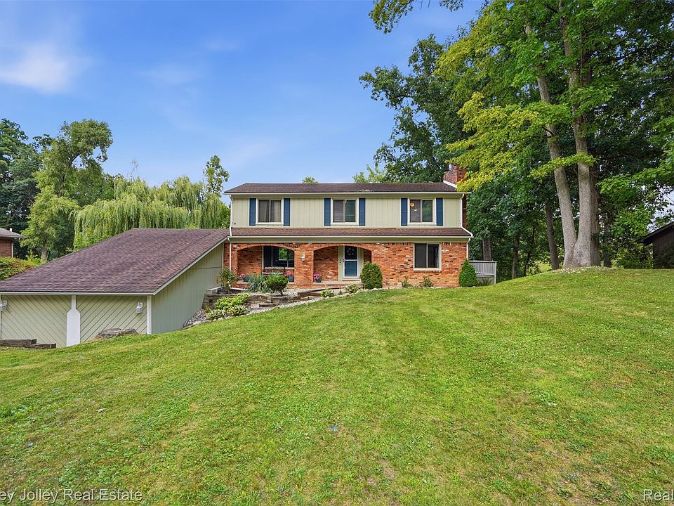1st image of 4851 Canyon Oaks Dr