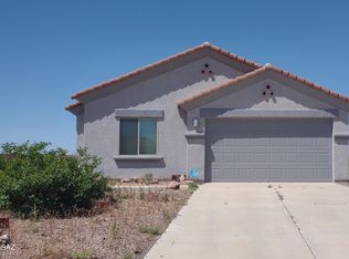 1548 Cottonwood Bluffs Dr, Benson, AZ 85602