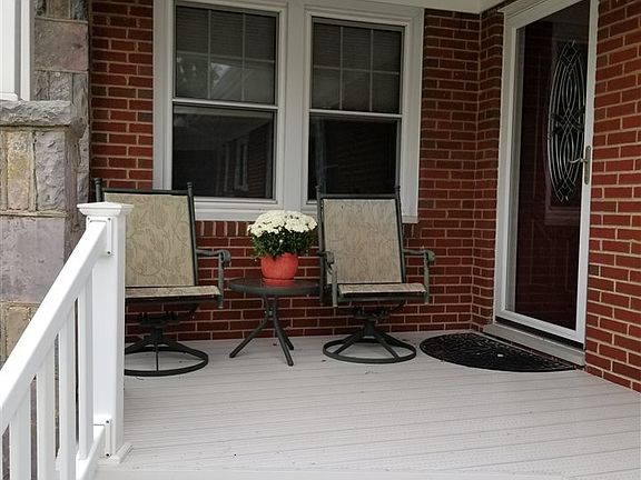2nd image of 760 Elmwood Dr