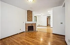 1 bed, 1.0 bath, 950 sqft, $1,100 — Photo 2