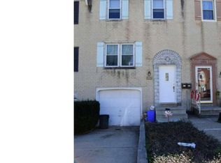 2860 Angus Rd, Philadelphia, PA 19114