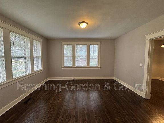 5th image of 1806 15th Ave S
