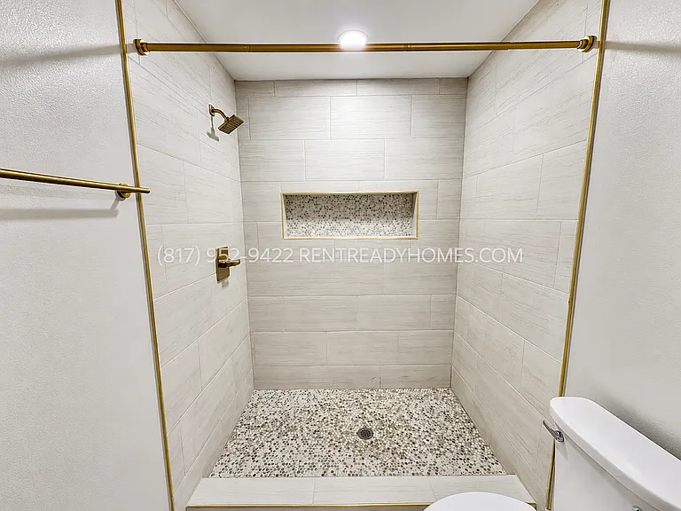 4919 Dickens Rd — Photo 16