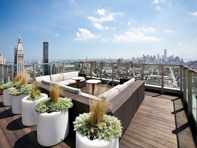 55 W 25th St #34A — Photo 11