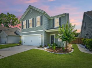 1448 Oldenburg Dr, Awendaw, SC 29429