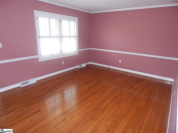 5th image of 5 Live Oak Ct