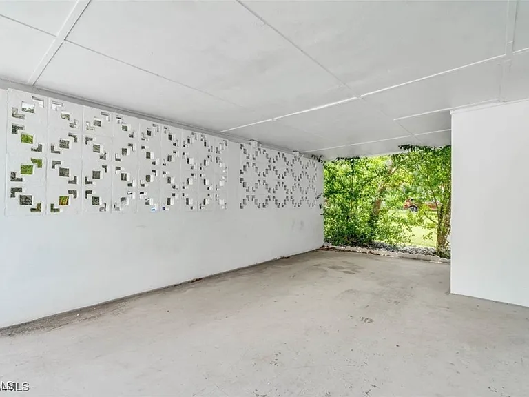 1661 Coronado Rd — Photo 46
