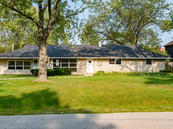 5911 S Franklin Ave, La Grange Highlands, IL 60525