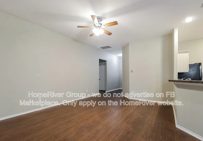 11427 Ryan Ct — Photo 3