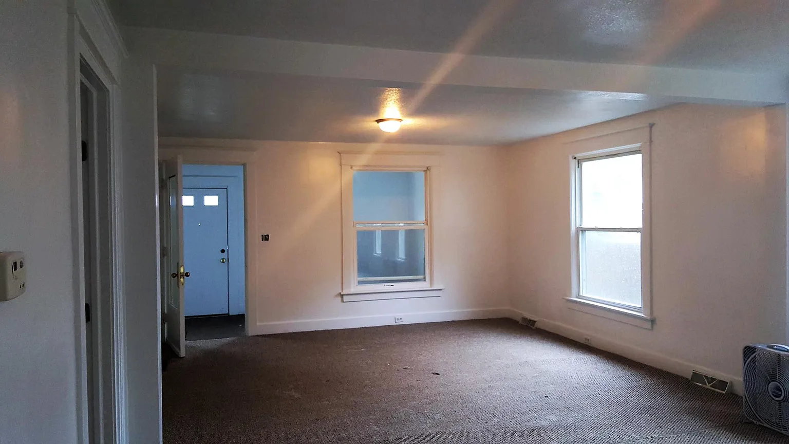 2055 Willow St photo 1