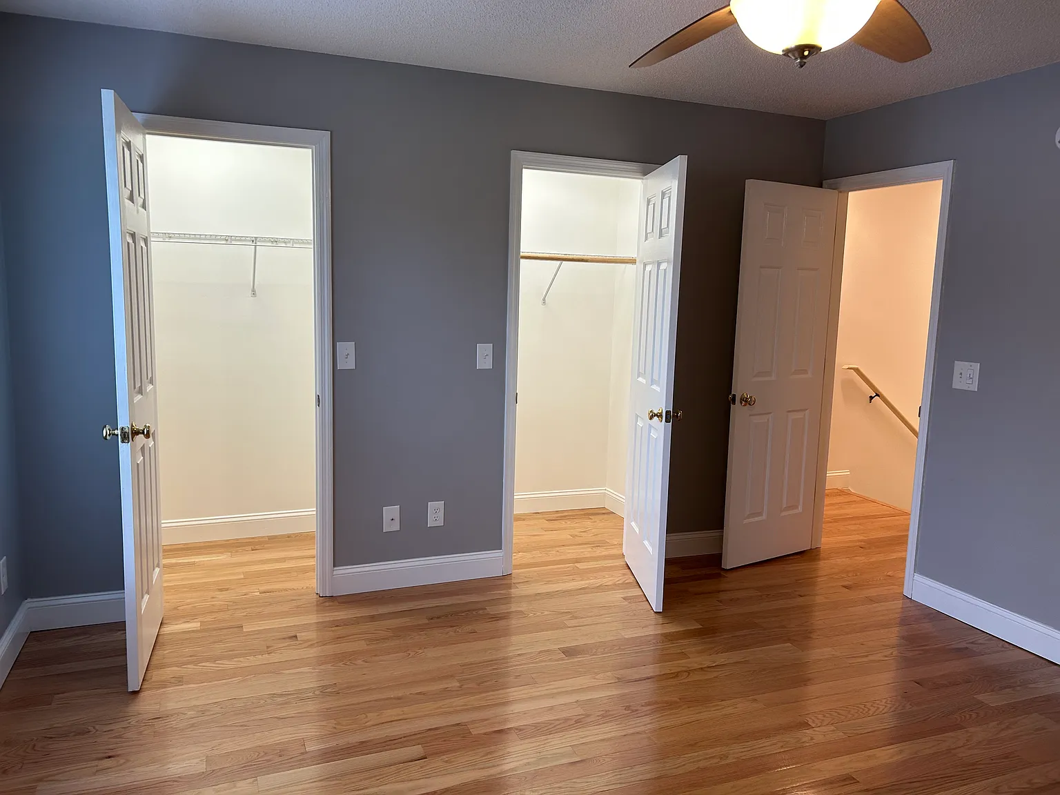 303 Walnut St — Photo 2