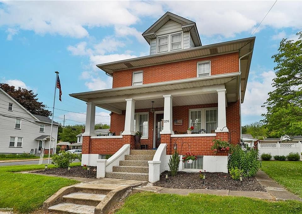 376 Mauch Chunk St, Nazareth, PA 18064 MLS 739450 Zillow