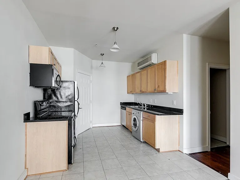 The Corner Lofts — Photo 14