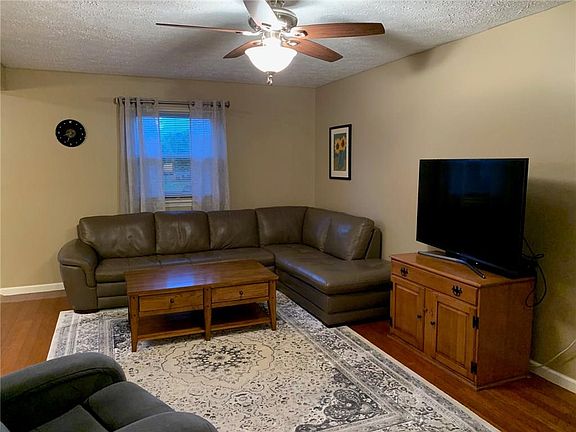 5th image of 5963 Calm Lake Dr