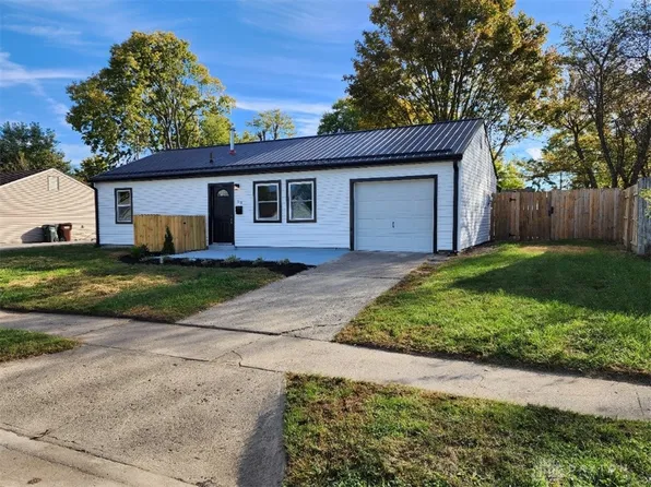 20 Ramona Dr, Fairborn, OH 45324