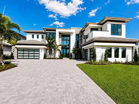 2nd image of 17240 Carretto Court