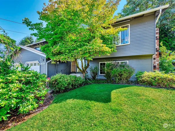 14634 128th Avenue NE, Woodinville, WA 98072