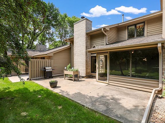 2nd image of 13108 Gemstone Ct