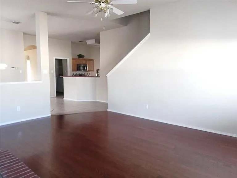 1724 River Oaks Dr — Photo 5