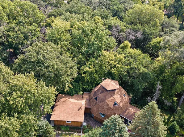 9310 Queen Ave S, Bloomington, MN 55431