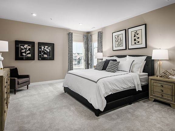 Robert Frost with Finished Basement